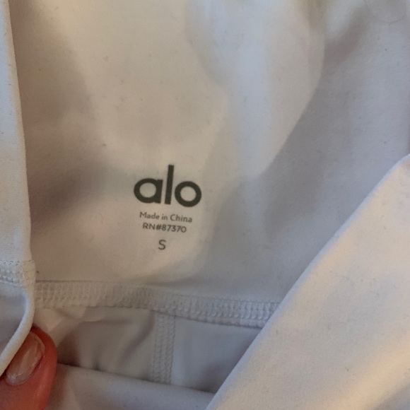 Alo Yoga High-Waist Ripped Warrior Leggings - Picture 2 of 6